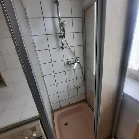 Wise: Monteur 1,5 Apartamento Tuttlingen